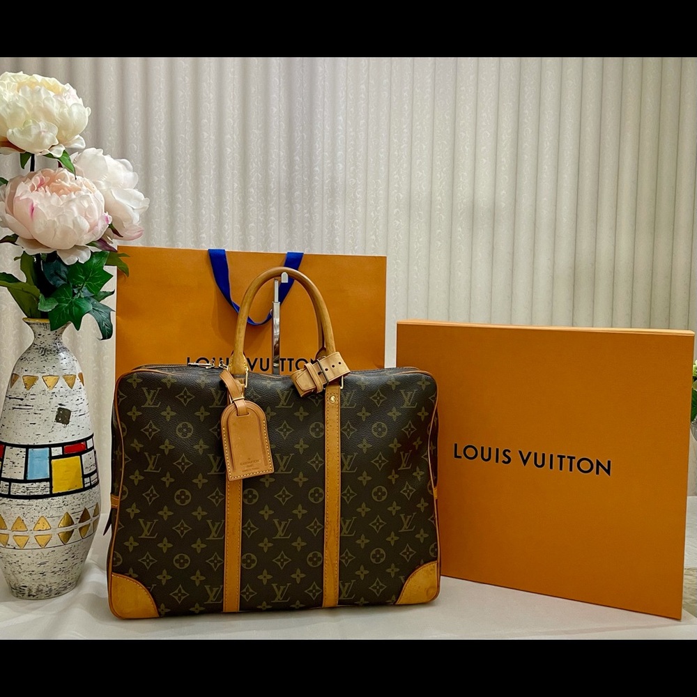 Auth.Louis Vuitton Monogram Porte Document Voyage
